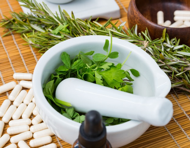 La nutrición y la fitoterapia combaten el envejecimiento